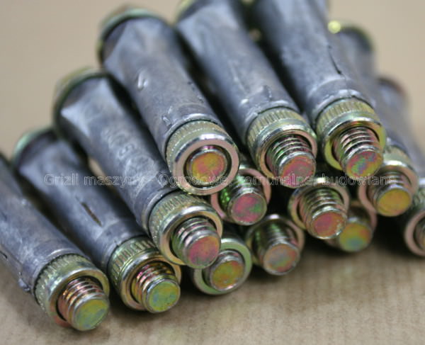 spit-uni-m8visb